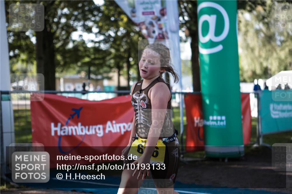06.09.2026 - 20. Norderstedt Triathlon H.Heesch http://msf.ph/oto/10193133 06.09.2026 09:55:23 Ziel 616 meine-sportfotos.de