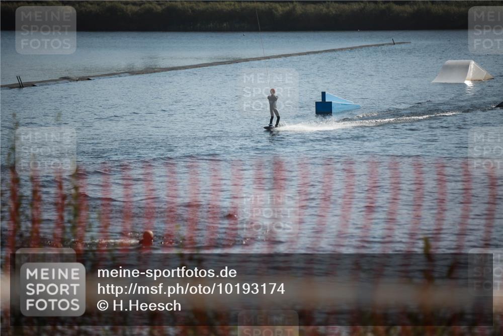 06.09.2026 - 20. Norderstedt Triathlon H.Heesch http://msf.ph/oto/10193174 06.09.2026 10:31:15 Ziel  meine-sportfotos.de