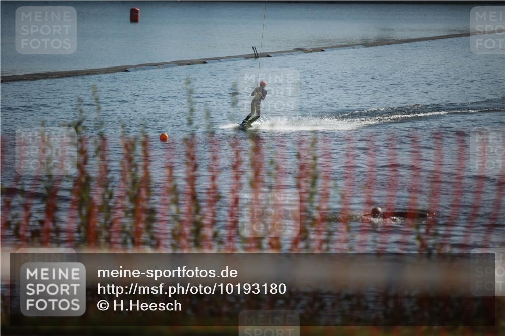 06.09.2026 - 20. Norderstedt Triathlon H.Heesch http://msf.ph/oto/10193180 06.09.2026 10:31:17 Ziel  meine-sportfotos.de