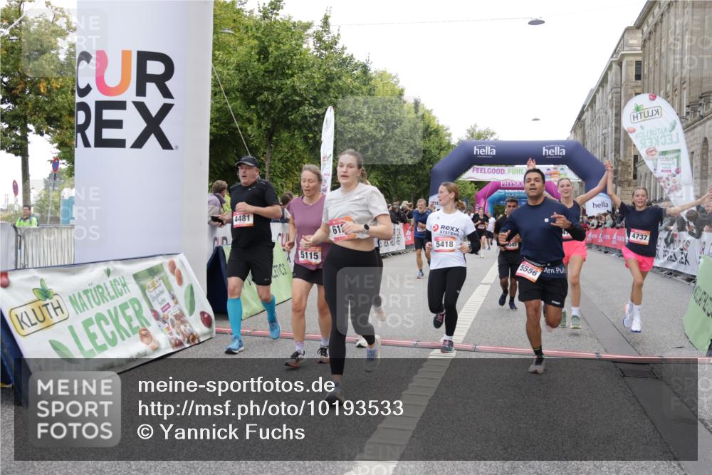 06.09.2026 - CURREX Alsterlauf Yannick Fuchs http://msf.ph/oto/10193533 06.09.2026 10:05:54 Ziel 2047, 4130, 4197, 4198, 4481, 4736, 4737, 4741, 4871, 5070, 5115, 5520, 5556, 5781, 6045, 6121 meine-sportfotos.de
