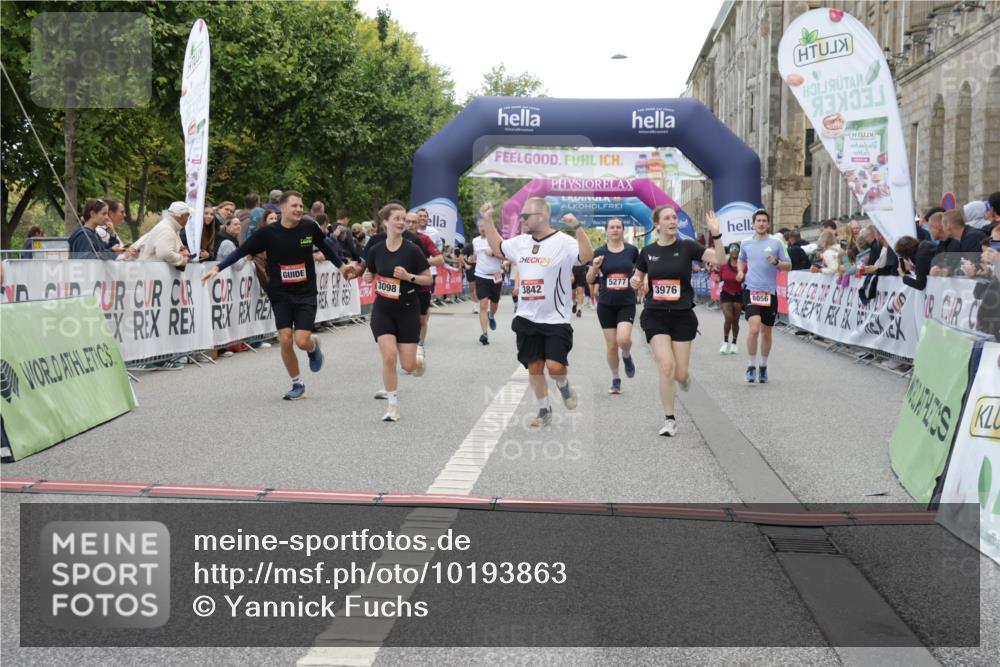 06.09.2026 - CURREX Alsterlauf Yannick Fuchs http://msf.ph/oto/10193863 06.09.2026 10:05:59 Ziel 3098, 3842, 3976, 4481, 4736, 4737, 4741, 4894, 5070, 5115, 5277, 5556, 5726, 5781, 6045, 6089, 6107, 6121, 6385, 8056, 8143 meine-sportfotos.de