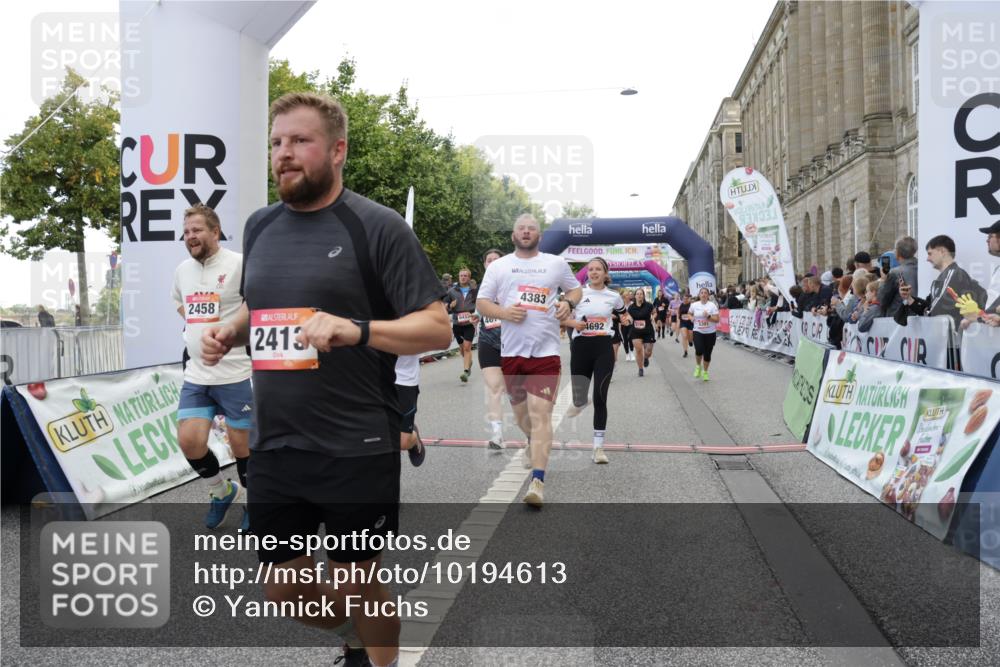 06.09.2026 - CURREX Alsterlauf Yannick Fuchs http://msf.ph/oto/10194613 06.09.2026 10:06:09 Ziel 2196, 2413, 2457, 2458, 2761, 2762, 2763, 2779, 3515, 3529, 3674, 3677, 4110, 4344, 4383, 4545, 4679, 4692, 4894, 5174, 5303, 5726, 6385, 6433, 8056, 8143, 8161 meine-sportfotos.de