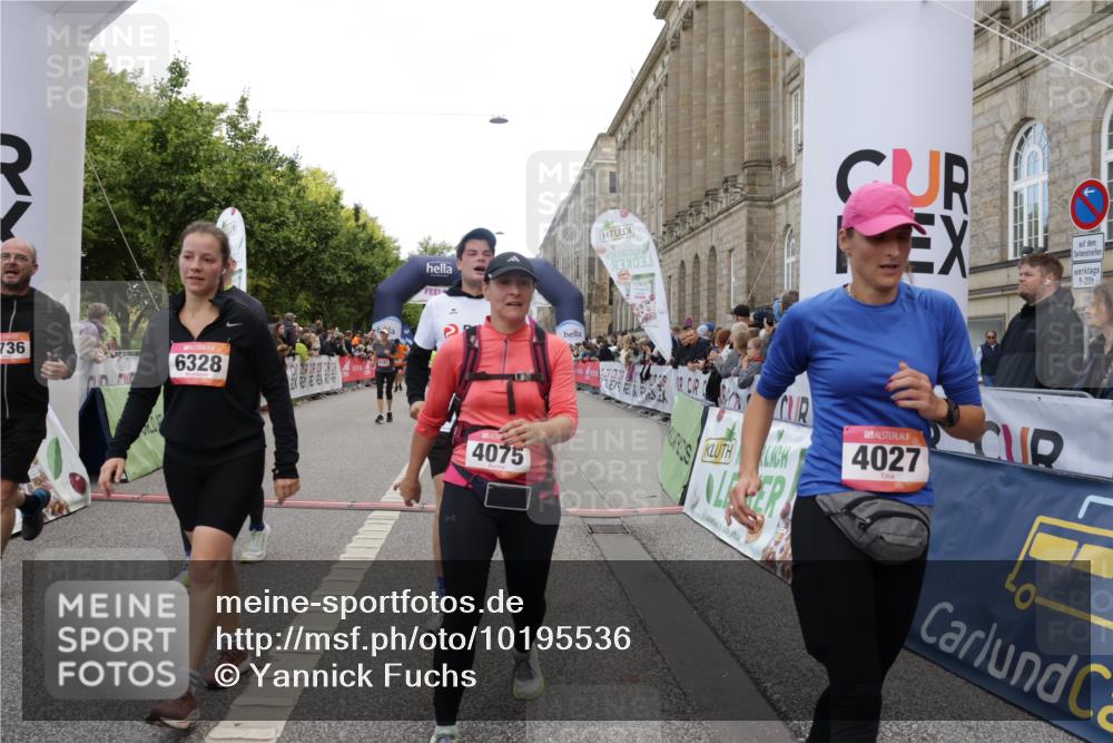 06.09.2026 - CURREX Alsterlauf Yannick Fuchs http://msf.ph/oto/10195536 06.09.2026 10:06:22 Ziel 2625, 2863, 3130, 3228, 3247, 3337, 3736, 3942, 3947, 3980, 4027, 4075, 4508, 4650, 4873, 5003, 5181, 5364, 5600, 5689, 6093, 6308, 6328, 6350, 8183 meine-sportfotos.de