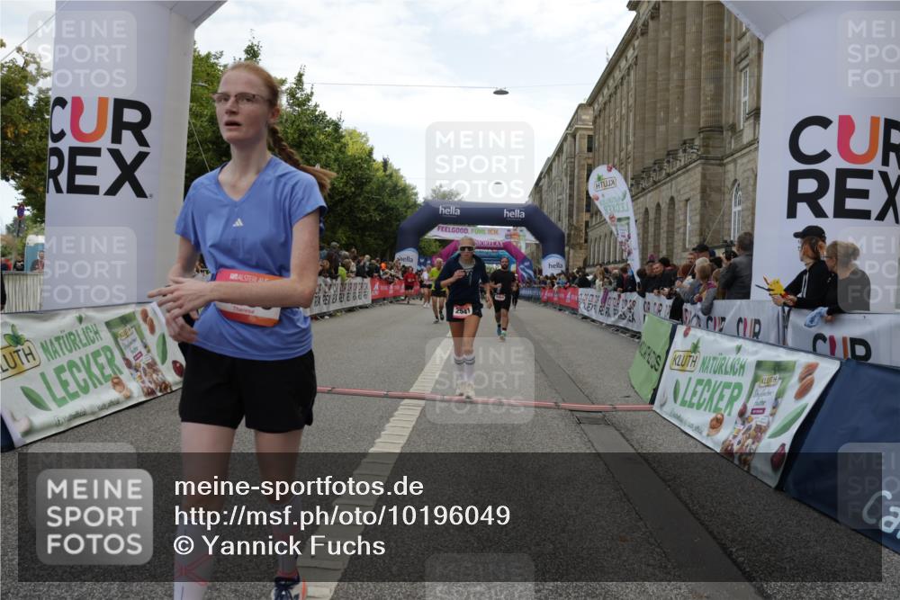 06.09.2026 - CURREX Alsterlauf Yannick Fuchs http://msf.ph/oto/10196049 06.09.2026 10:06:31 Ziel 2266, 2541, 2863, 3772, 3942, 3947, 4508, 4819, 5600, 6085, 6464, 8183 meine-sportfotos.de