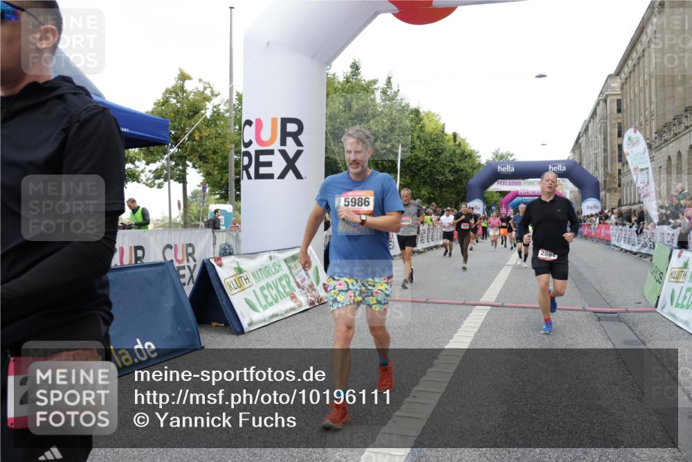 06.09.2026 - CURREX Alsterlauf Yannick Fuchs http://msf.ph/oto/10196111 06.09.2026 09:58:17 Ziel 2706, 2864, 3394, 3553, 3603, 3804, 3872, 4034, 4106, 4501, 4525, 4732, 4800, 5257, 5986, 6227, 6343, 6409, 8003, 8052, 8163 meine-sportfotos.de