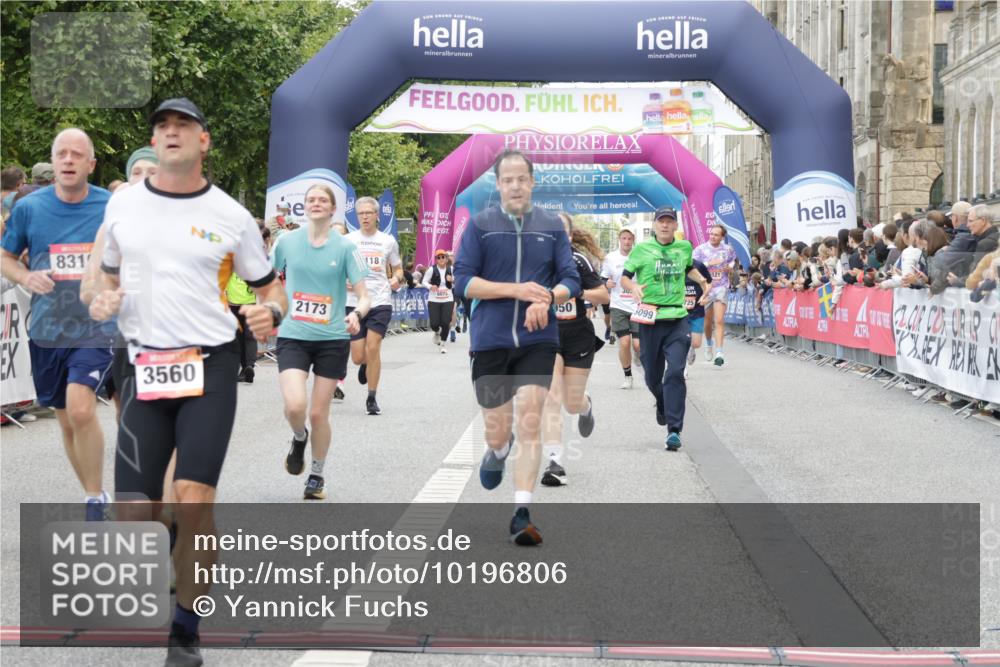 06.09.2026 - CURREX Alsterlauf Yannick Fuchs http://msf.ph/oto/10196806 06.09.2026 09:58:29 Ziel 2013, 2173, 3031, 3055, 3261, 3560, 3679, 3693, 4050, 4106, 4352, 4501, 4525, 4806, 5018, 5257, 5640, 5840, 5858, 6099, 6118, 6470, 8077, 8296, 8319 meine-sportfotos.de
