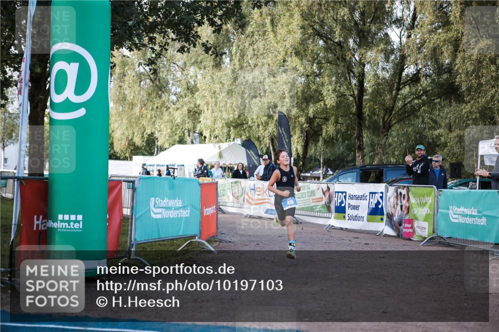 06.09.2026 - 20. Norderstedt Triathlon H.Heesch http://msf.ph/oto/10197103 06.09.2026 09:09:55 Ziel 46 meine-sportfotos.de