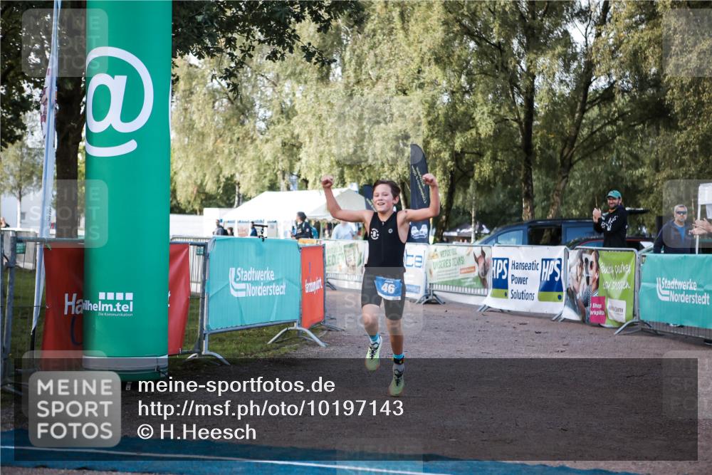 06.09.2026 - 20. Norderstedt Triathlon H.Heesch http://msf.ph/oto/10197143 06.09.2026 09:09:55 Ziel 46 meine-sportfotos.de