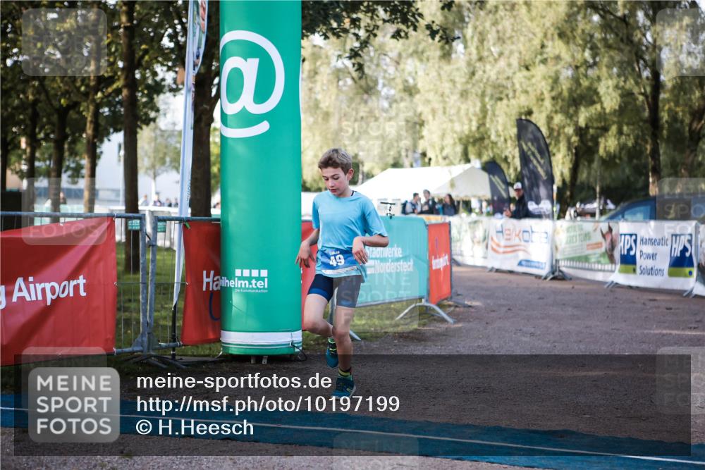 06.09.2026 - 20. Norderstedt Triathlon H.Heesch http://msf.ph/oto/10197199 06.09.2026 09:10:12 Ziel 36, 49 meine-sportfotos.de