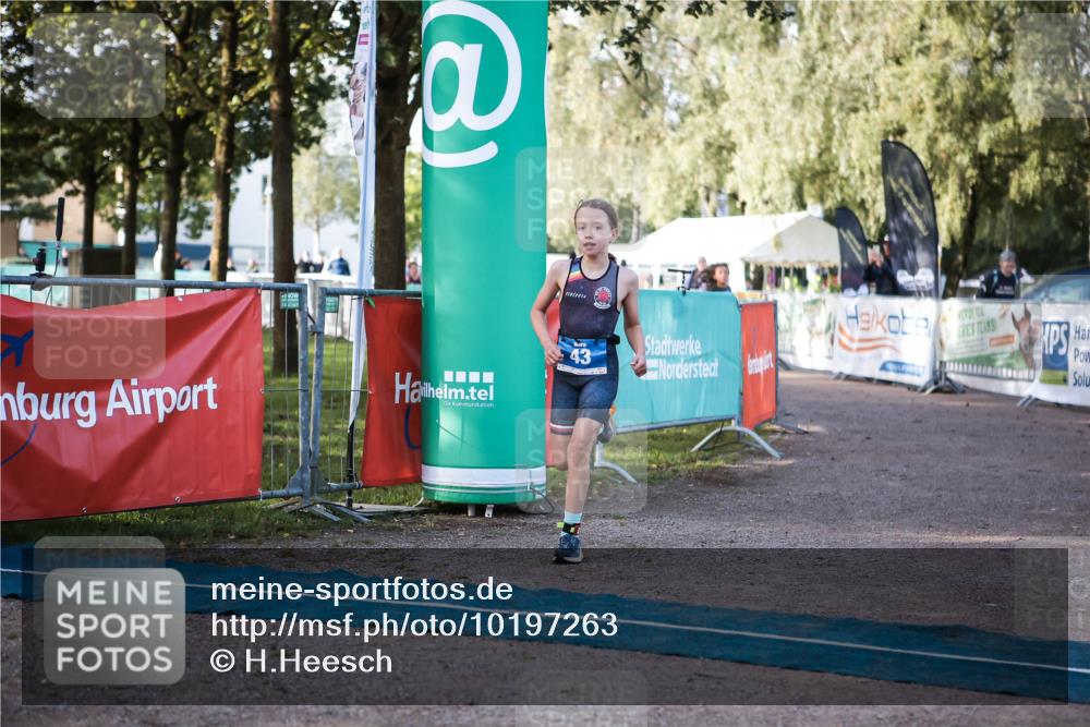 06.09.2026 - 20. Norderstedt Triathlon H.Heesch http://msf.ph/oto/10197263 06.09.2026 09:10:44 Ziel 14, 43 meine-sportfotos.de