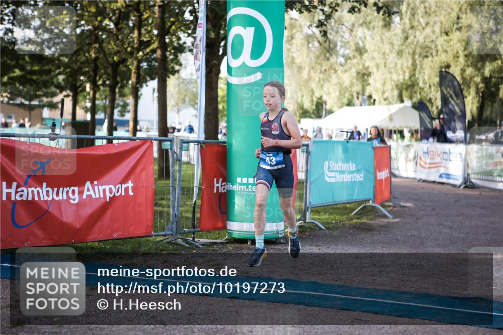 06.09.2026 - 20. Norderstedt Triathlon H.Heesch http://msf.ph/oto/10197273 06.09.2026 09:10:44 Ziel 14, 43 meine-sportfotos.de