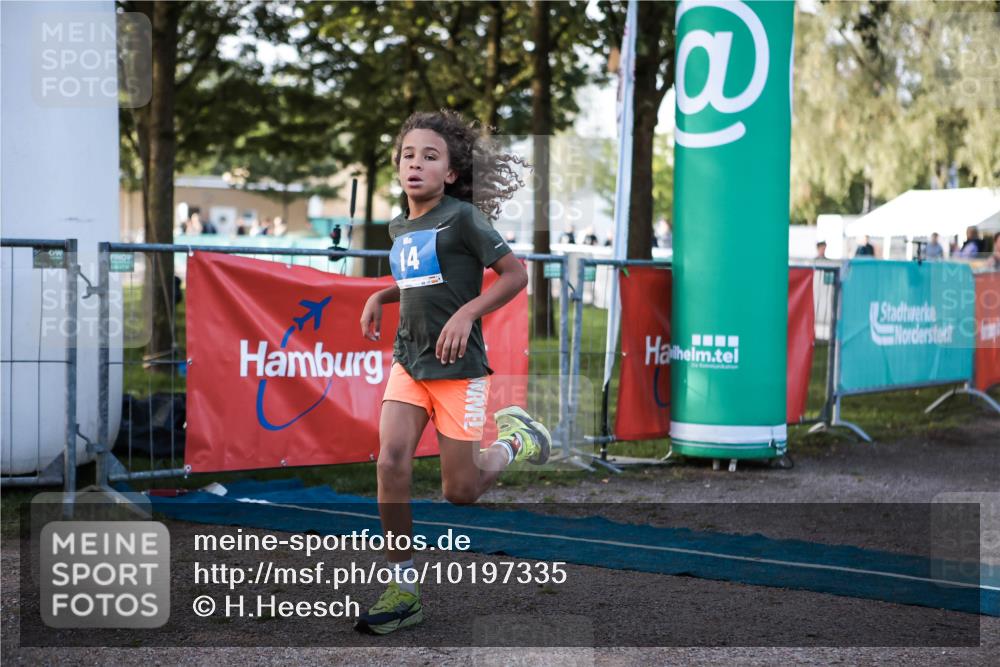 06.09.2026 - 20. Norderstedt Triathlon H.Heesch http://msf.ph/oto/10197335 06.09.2026 09:10:48 Ziel 14, 31, 32, 34, 35, 43 meine-sportfotos.de