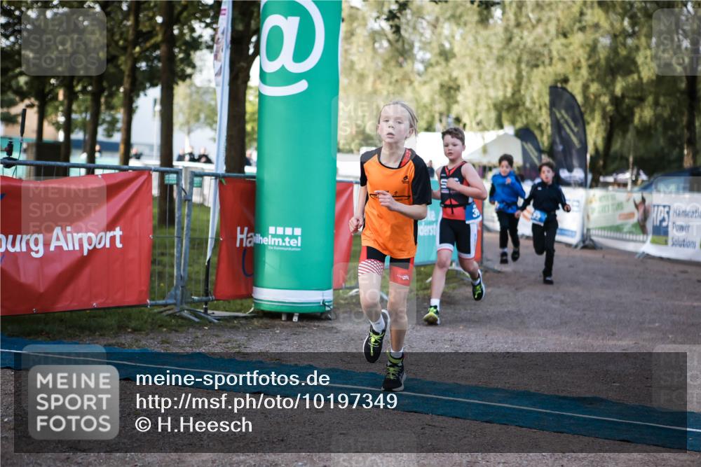 06.09.2026 - 20. Norderstedt Triathlon H.Heesch http://msf.ph/oto/10197349 06.09.2026 09:10:51 Ziel 14, 31, 32, 34, 35, 43 meine-sportfotos.de
