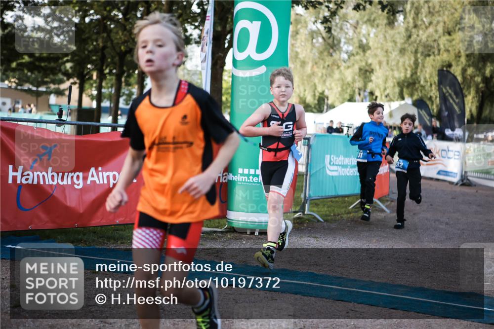 06.09.2026 - 20. Norderstedt Triathlon H.Heesch http://msf.ph/oto/10197372 06.09.2026 09:10:52 Ziel 14, 31, 32, 34, 35, 48 meine-sportfotos.de