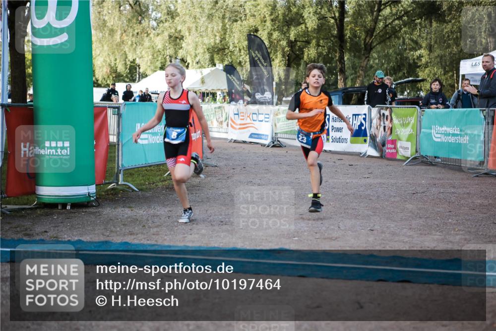 06.09.2026 - 20. Norderstedt Triathlon H.Heesch http://msf.ph/oto/10197464 06.09.2026 09:11:06 Ziel 3, 8, 23, 33 meine-sportfotos.de