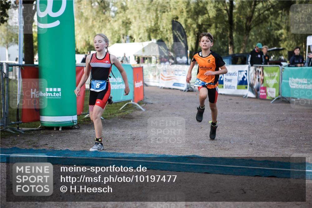 06.09.2026 - 20. Norderstedt Triathlon H.Heesch http://msf.ph/oto/10197477 06.09.2026 09:11:06 Ziel 3, 8, 23, 33 meine-sportfotos.de