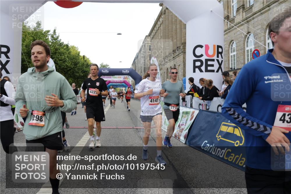 06.09.2026 - CURREX Alsterlauf Yannick Fuchs http://msf.ph/oto/10197545 06.09.2026 09:58:41 Ziel 2034, 2120, 2717, 3031, 4147, 4227, 4256, 4265, 4304, 4356, 4423, 4652, 4695, 4747, 5205, 5207, 5521, 5706, 5725, 5764, 5810, 5964, 6073, 8077 meine-sportfotos.de