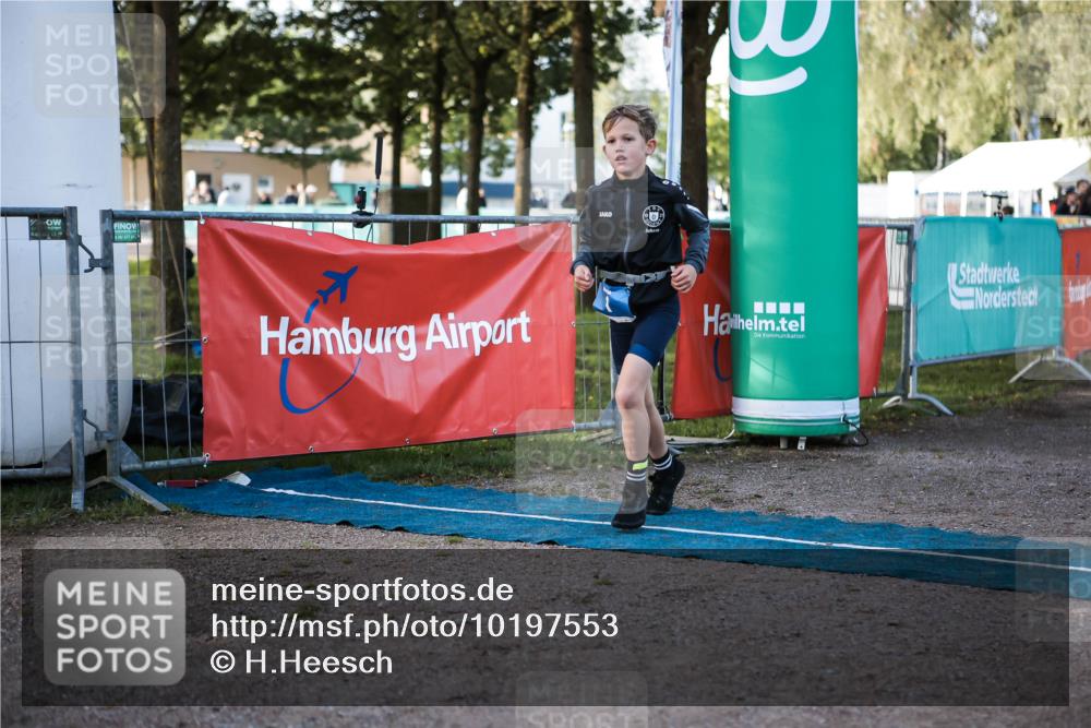 06.09.2026 - 20. Norderstedt Triathlon H.Heesch http://msf.ph/oto/10197553 06.09.2026 09:11:15 Ziel 1, 3, 33 meine-sportfotos.de
