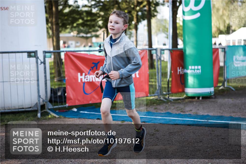 06.09.2026 - 20. Norderstedt Triathlon H.Heesch http://msf.ph/oto/10197612 06.09.2026 09:11:23 Ziel 1, 2 meine-sportfotos.de