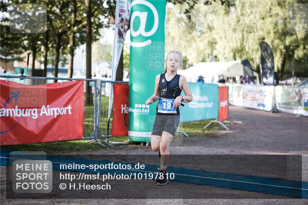 06.09.2026 - 20. Norderstedt Triathlon H.Heesch http://msf.ph/oto/10197810 06.09.2026 09:12:10 Ziel 19, 37 meine-sportfotos.de