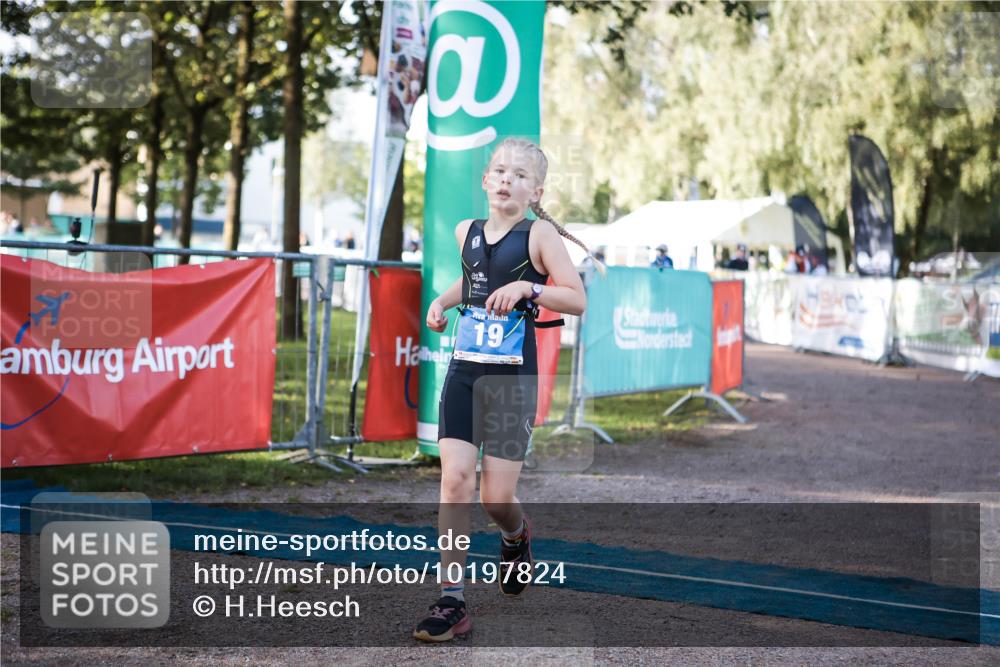 06.09.2026 - 20. Norderstedt Triathlon H.Heesch http://msf.ph/oto/10197824 06.09.2026 09:12:10 Ziel 19, 37 meine-sportfotos.de