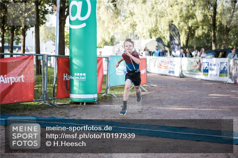 06.09.2026 - 20. Norderstedt Triathlon H.Heesch http://msf.ph/oto/10197939 06.09.2026 09:13:04 Ziel 20, 38 meine-sportfotos.de