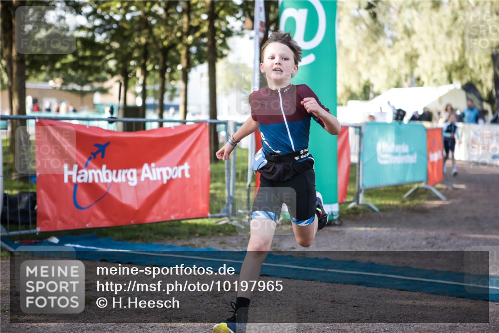06.09.2026 - 20. Norderstedt Triathlon H.Heesch http://msf.ph/oto/10197965 06.09.2026 09:13:05 Ziel 20, 38 meine-sportfotos.de