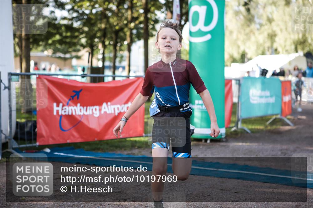 06.09.2026 - 20. Norderstedt Triathlon H.Heesch http://msf.ph/oto/10197969 06.09.2026 09:13:05 Ziel 20, 38 meine-sportfotos.de