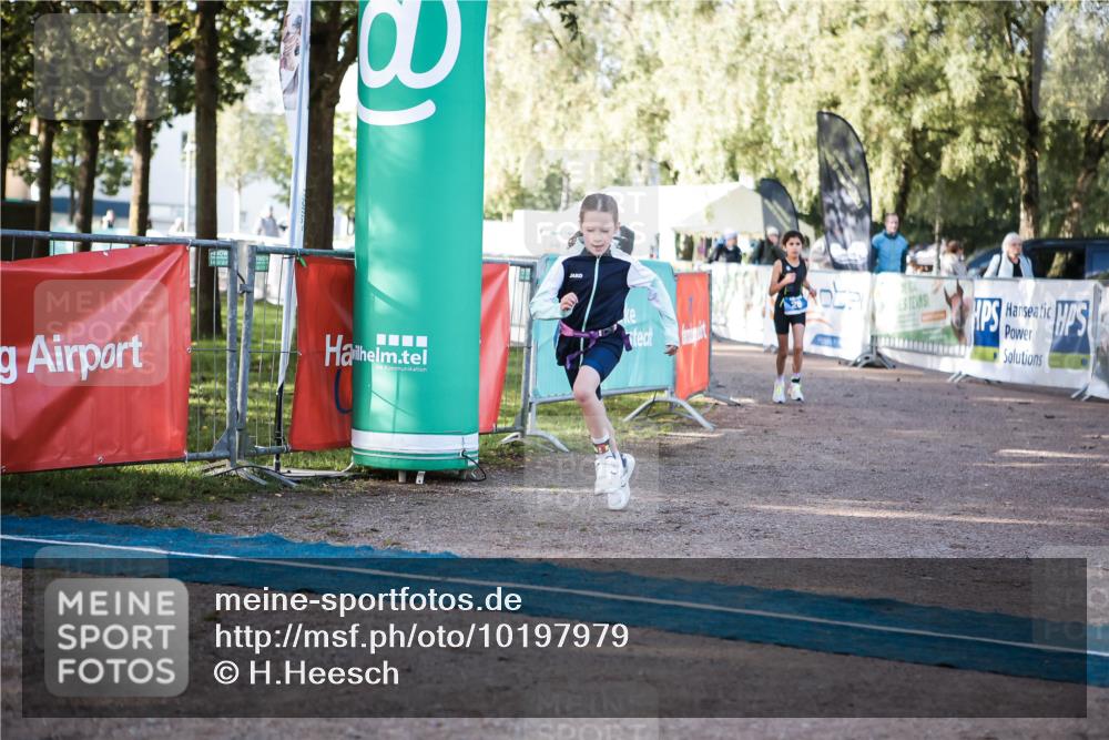 06.09.2026 - 20. Norderstedt Triathlon H.Heesch http://msf.ph/oto/10197979 06.09.2026 09:13:08 Ziel 20, 26, 38 meine-sportfotos.de