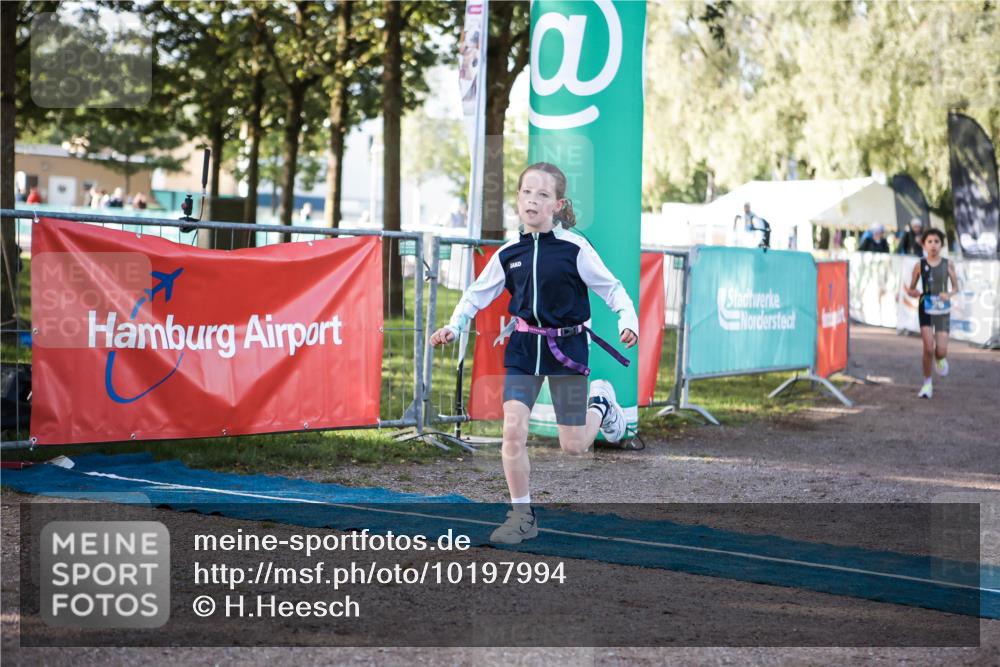 06.09.2026 - 20. Norderstedt Triathlon H.Heesch http://msf.ph/oto/10197994 06.09.2026 09:13:09 Ziel 20, 26, 38 meine-sportfotos.de