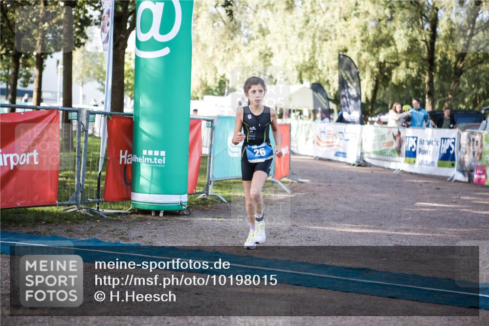 06.09.2026 - 20. Norderstedt Triathlon H.Heesch http://msf.ph/oto/10198015 06.09.2026 09:13:11 Ziel 20, 26, 38 meine-sportfotos.de