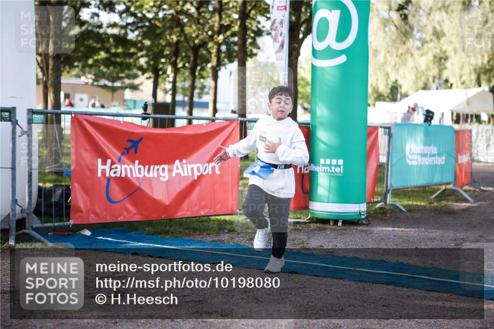 06.09.2026 - 20. Norderstedt Triathlon H.Heesch http://msf.ph/oto/10198080 06.09.2026 09:13:18 Ziel 4, 26 meine-sportfotos.de