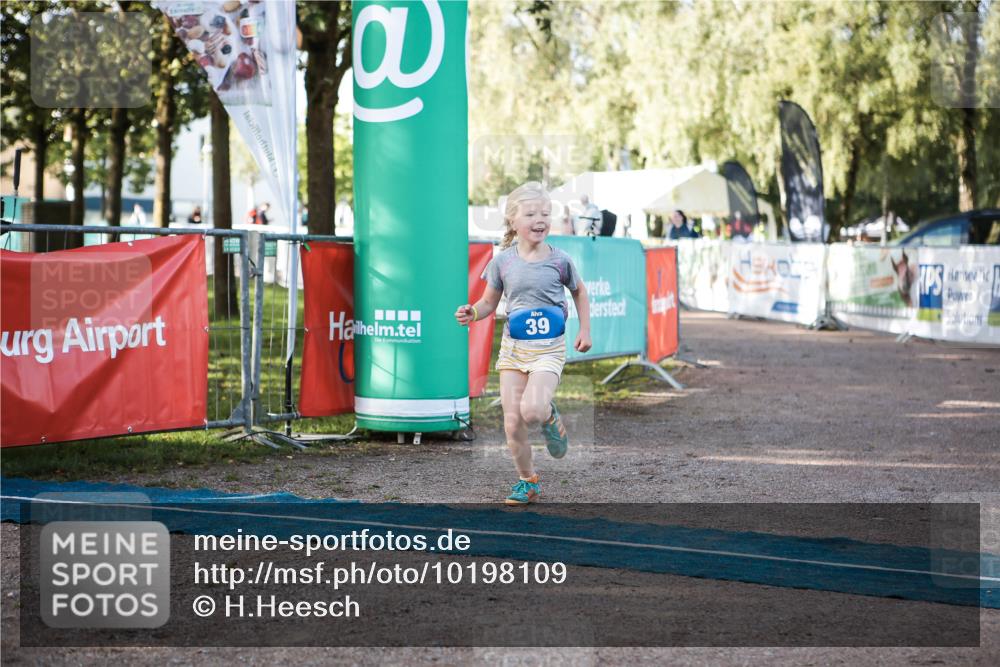 06.09.2026 - 20. Norderstedt Triathlon H.Heesch http://msf.ph/oto/10198109 06.09.2026 09:13:49 Ziel 39 meine-sportfotos.de