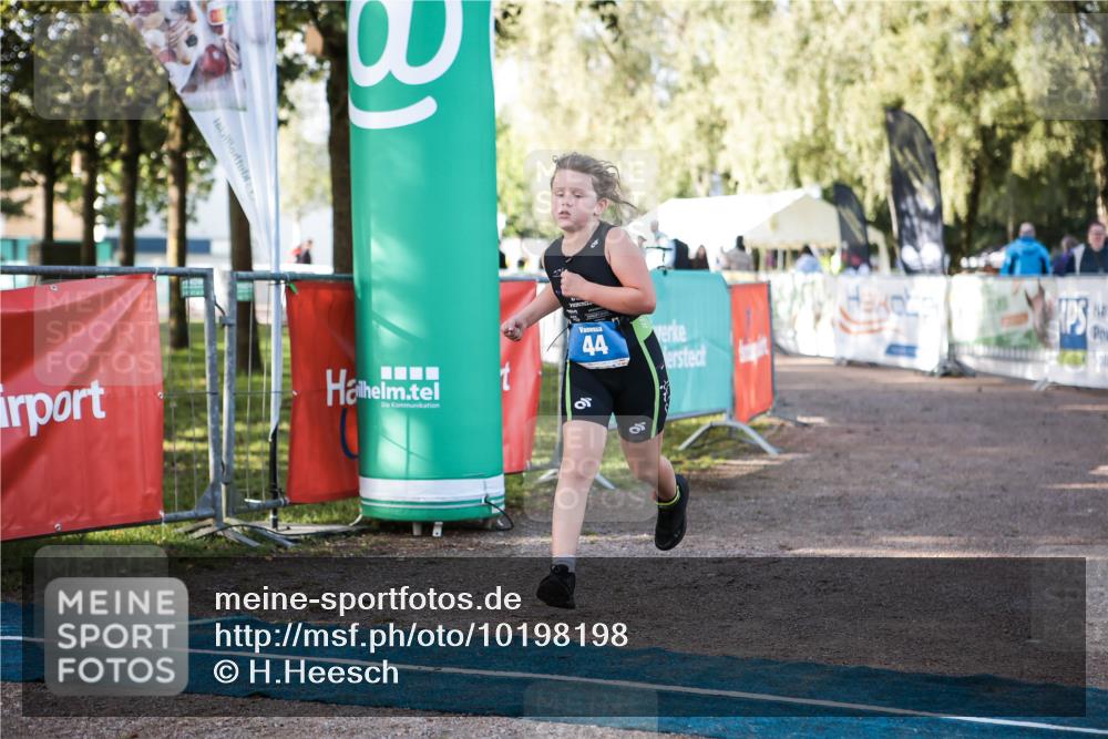 06.09.2026 - 20. Norderstedt Triathlon H.Heesch http://msf.ph/oto/10198198 06.09.2026 09:14:12 Ziel 44 meine-sportfotos.de