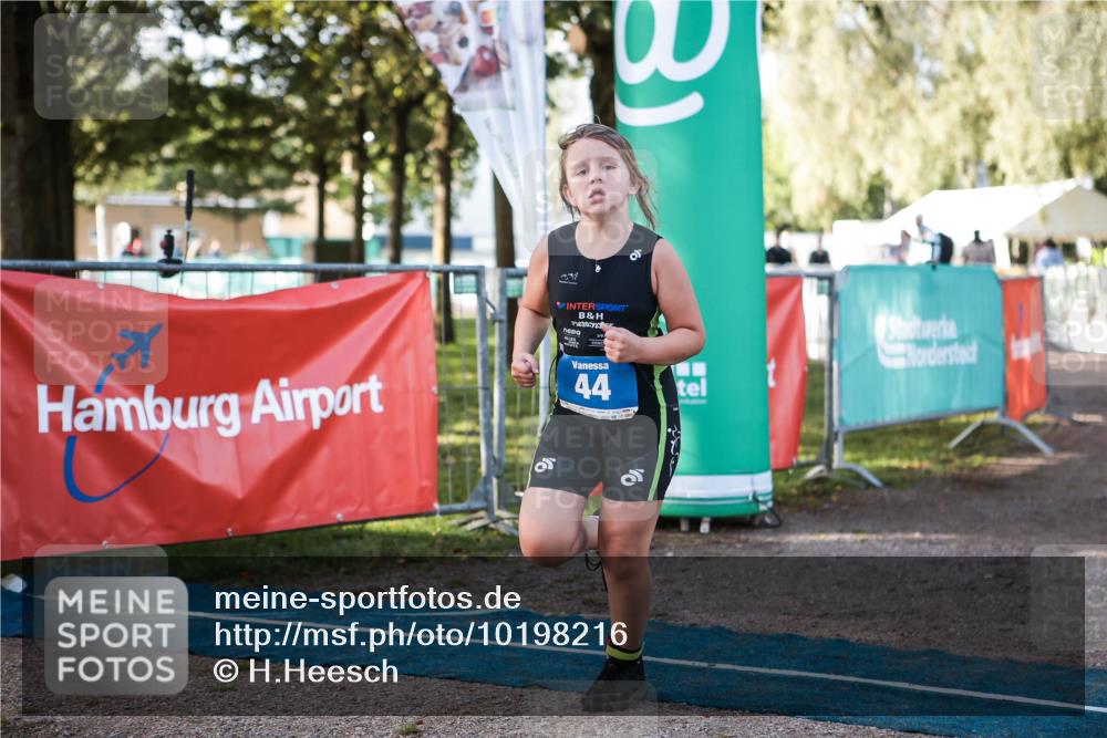 06.09.2026 - 20. Norderstedt Triathlon H.Heesch http://msf.ph/oto/10198216 06.09.2026 09:14:12 Ziel 44 meine-sportfotos.de