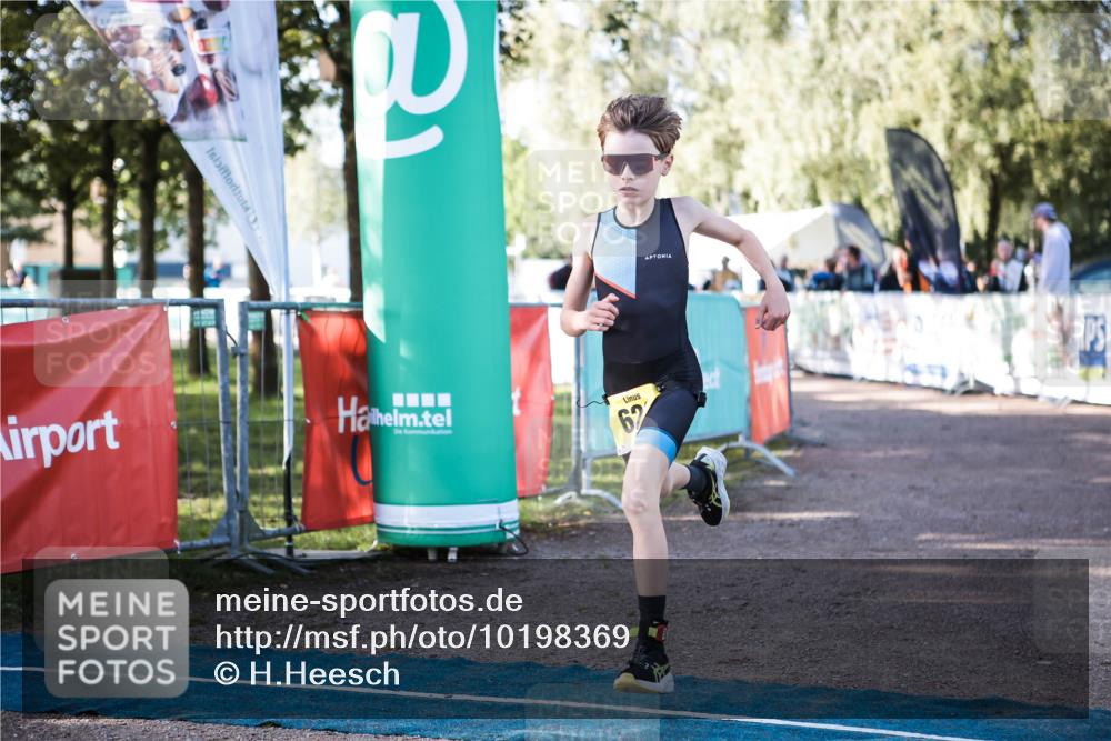 06.09.2026 - 20. Norderstedt Triathlon H.Heesch http://msf.ph/oto/10198369 06.09.2026 09:44:29 Ziel 626, 688 meine-sportfotos.de