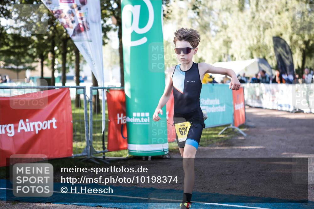 06.09.2026 - 20. Norderstedt Triathlon H.Heesch http://msf.ph/oto/10198374 06.09.2026 09:44:29 Ziel 626, 688 meine-sportfotos.de