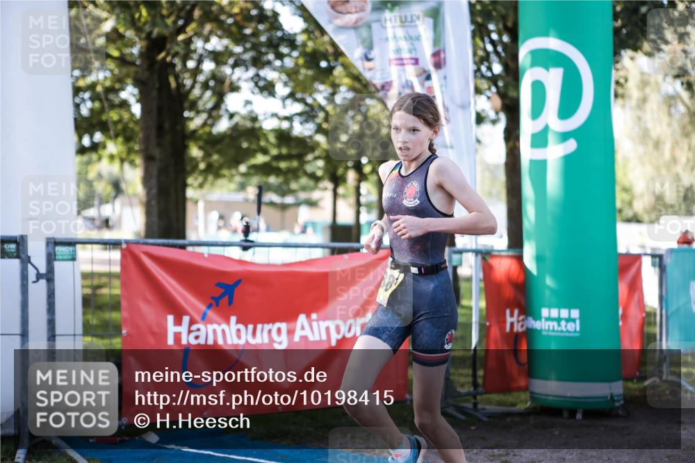 06.09.2026 - 20. Norderstedt Triathlon H.Heesch http://msf.ph/oto/10198415 06.09.2026 09:44:33 Ziel 626, 688 meine-sportfotos.de