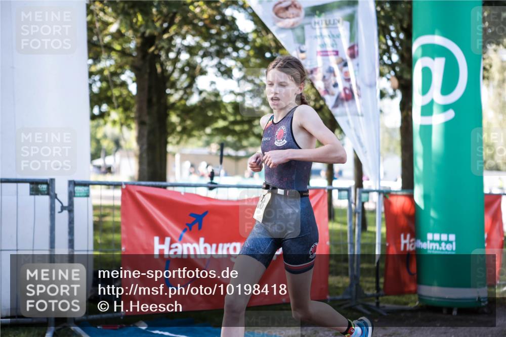 06.09.2026 - 20. Norderstedt Triathlon H.Heesch http://msf.ph/oto/10198418 06.09.2026 09:44:33 Ziel 626, 688 meine-sportfotos.de