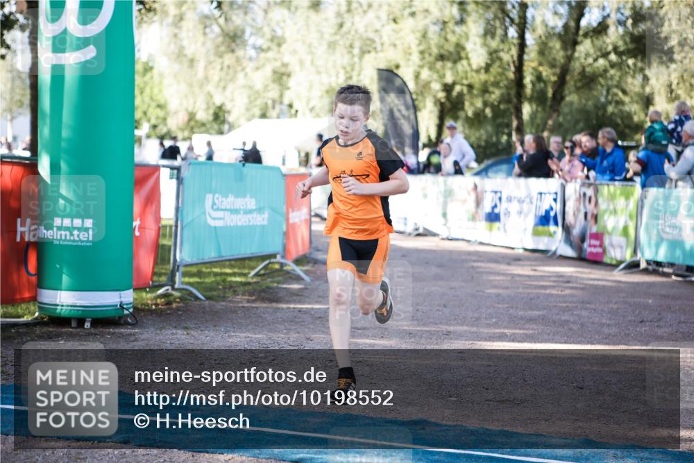 06.09.2026 - 20. Norderstedt Triathlon H.Heesch http://msf.ph/oto/10198552 06.09.2026 09:45:46 Ziel 651 meine-sportfotos.de