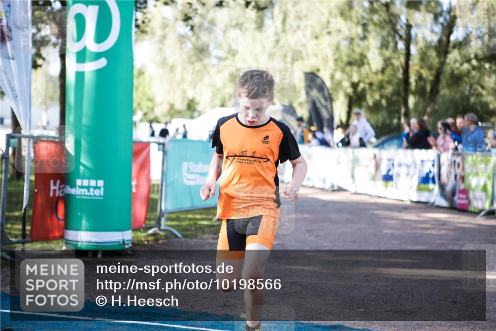 06.09.2026 - 20. Norderstedt Triathlon H.Heesch http://msf.ph/oto/10198566 06.09.2026 09:45:47 Ziel 651 meine-sportfotos.de