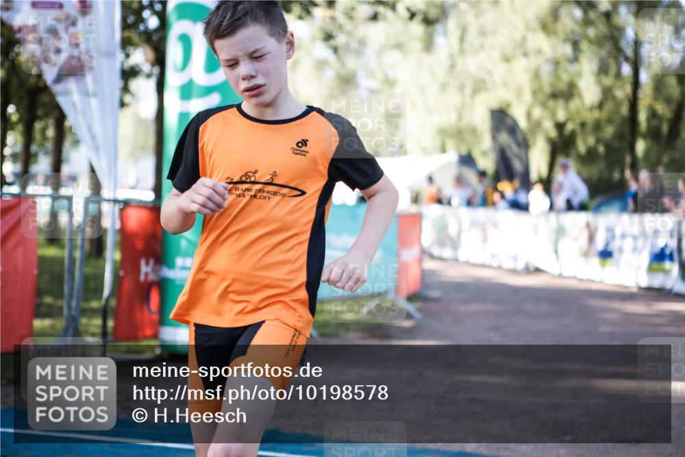 06.09.2026 - 20. Norderstedt Triathlon H.Heesch http://msf.ph/oto/10198578 06.09.2026 09:45:47 Ziel 651 meine-sportfotos.de