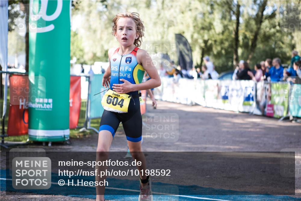 06.09.2026 - 20. Norderstedt Triathlon H.Heesch http://msf.ph/oto/10198592 06.09.2026 09:45:55 Ziel 604, 655, 695 meine-sportfotos.de