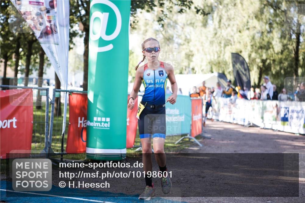 06.09.2026 - 20. Norderstedt Triathlon H.Heesch http://msf.ph/oto/10198601 06.09.2026 09:45:58 Ziel 604, 613, 621, 655, 695 meine-sportfotos.de