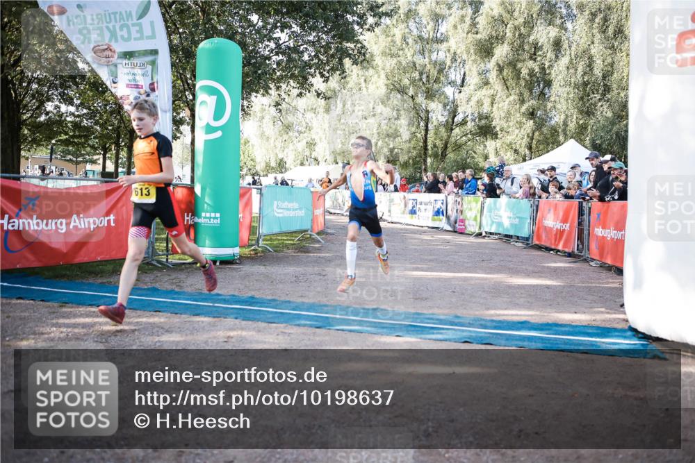 06.09.2026 - 20. Norderstedt Triathlon H.Heesch http://msf.ph/oto/10198637 06.09.2026 09:46:01 Ziel 604, 613, 621, 655, 695 meine-sportfotos.de