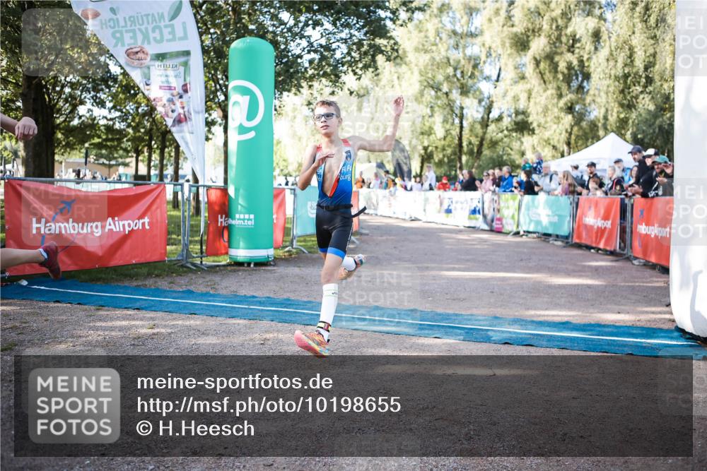 06.09.2026 - 20. Norderstedt Triathlon H.Heesch http://msf.ph/oto/10198655 06.09.2026 09:46:02 Ziel 604, 613, 621, 655, 695 meine-sportfotos.de