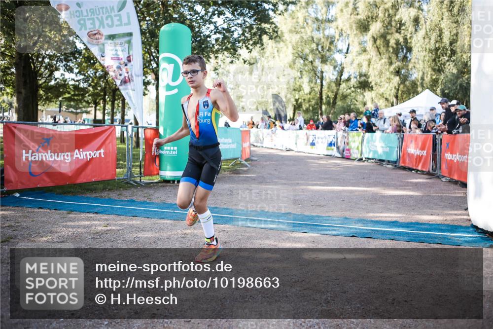 06.09.2026 - 20. Norderstedt Triathlon H.Heesch http://msf.ph/oto/10198663 06.09.2026 09:46:02 Ziel 604, 613, 621, 655, 695 meine-sportfotos.de