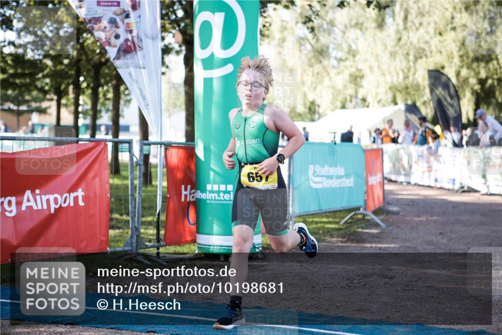 06.09.2026 - 20. Norderstedt Triathlon H.Heesch http://msf.ph/oto/10198681 06.09.2026 09:46:18 Ziel 657 meine-sportfotos.de