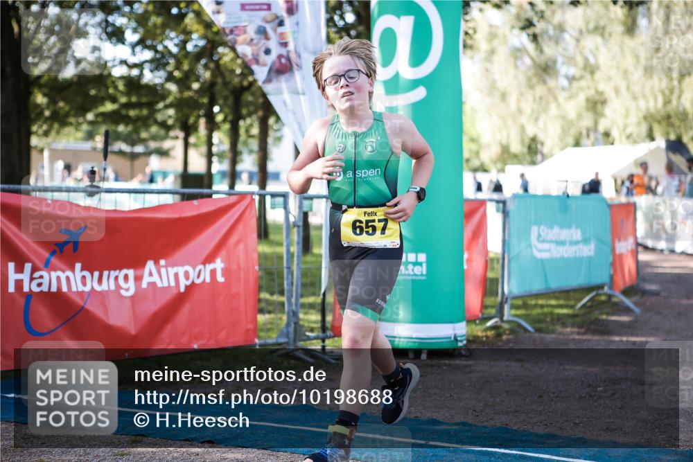 06.09.2026 - 20. Norderstedt Triathlon H.Heesch http://msf.ph/oto/10198688 06.09.2026 09:46:18 Ziel 657 meine-sportfotos.de