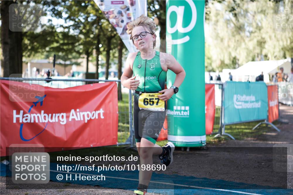 06.09.2026 - 20. Norderstedt Triathlon H.Heesch http://msf.ph/oto/10198690 06.09.2026 09:46:19 Ziel 657 meine-sportfotos.de